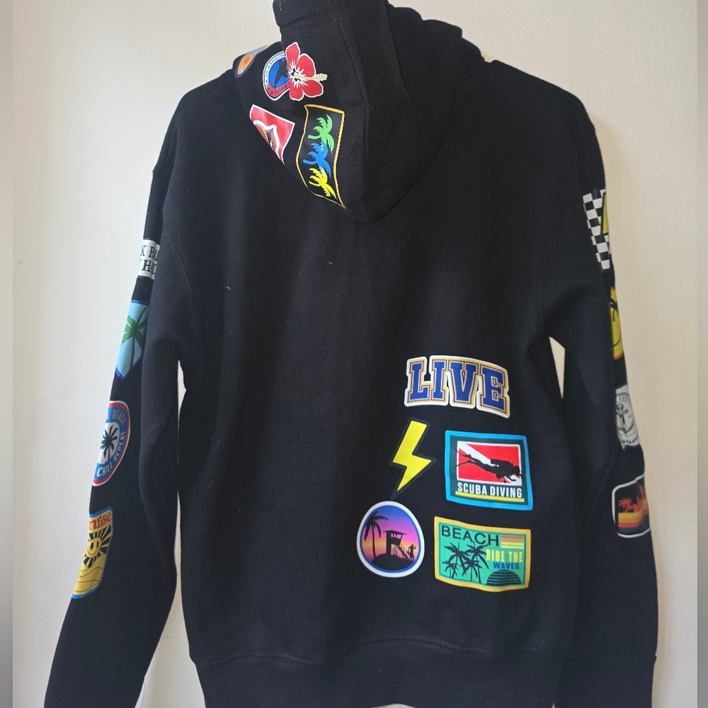 Vintage Inspired Patched Hoodie with Patch Work - Picture 5 of 7